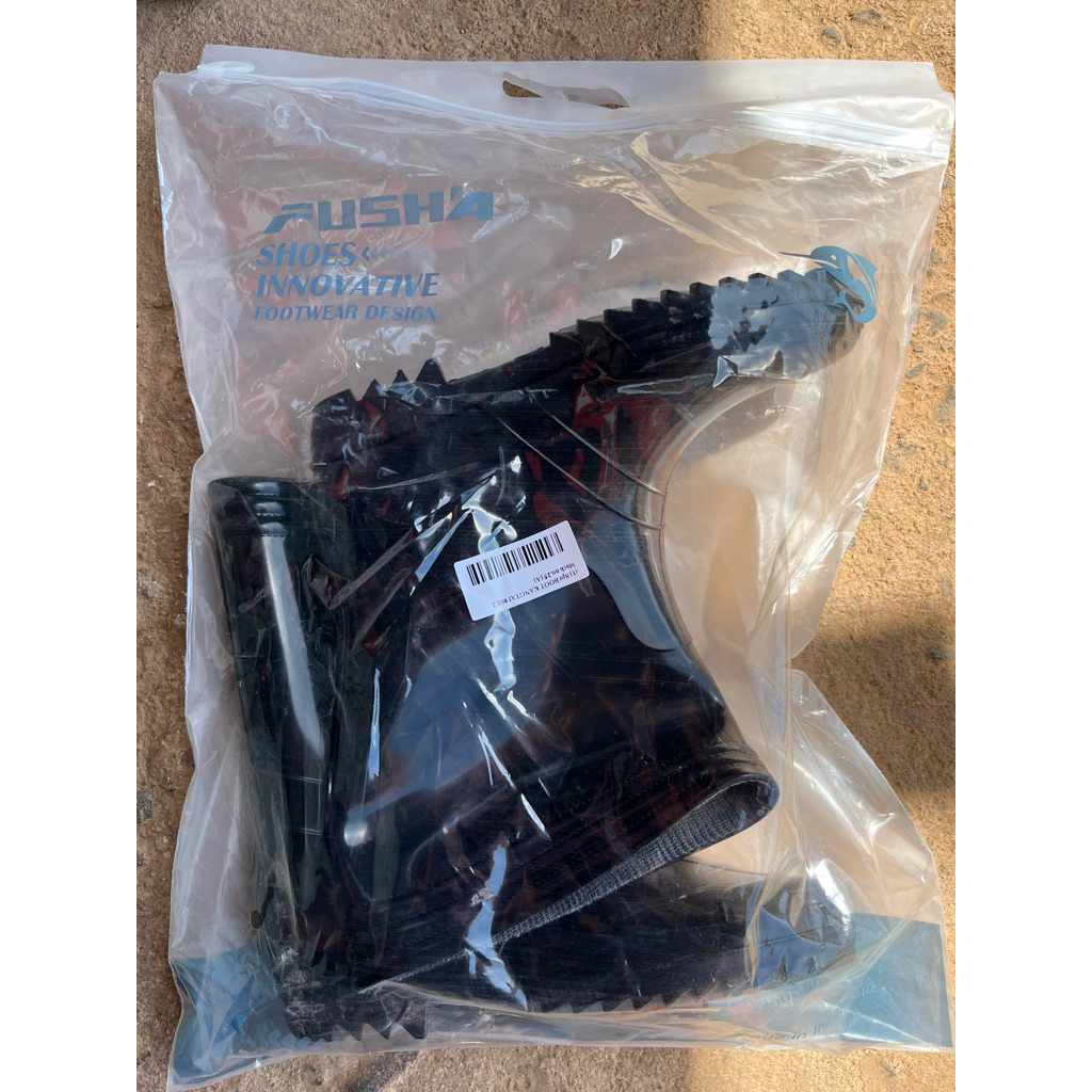 Sepatu BOOT KANGTAI 802-2 Hitam No 25