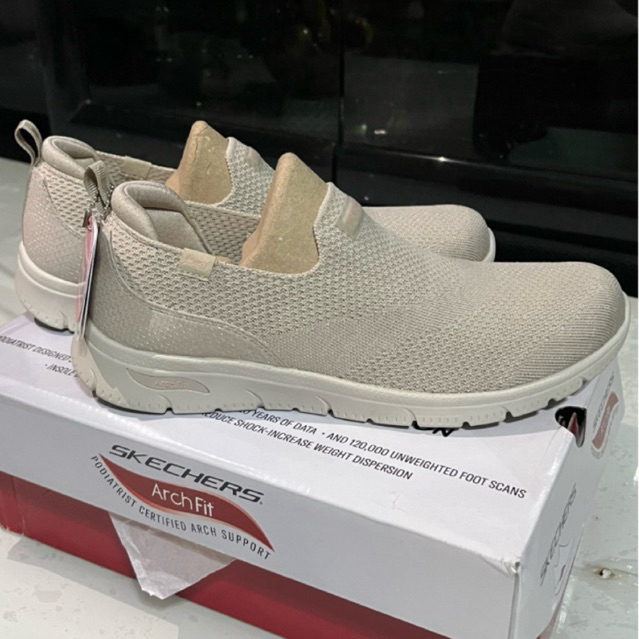 Sepatu Slip-On Skechers Wanita