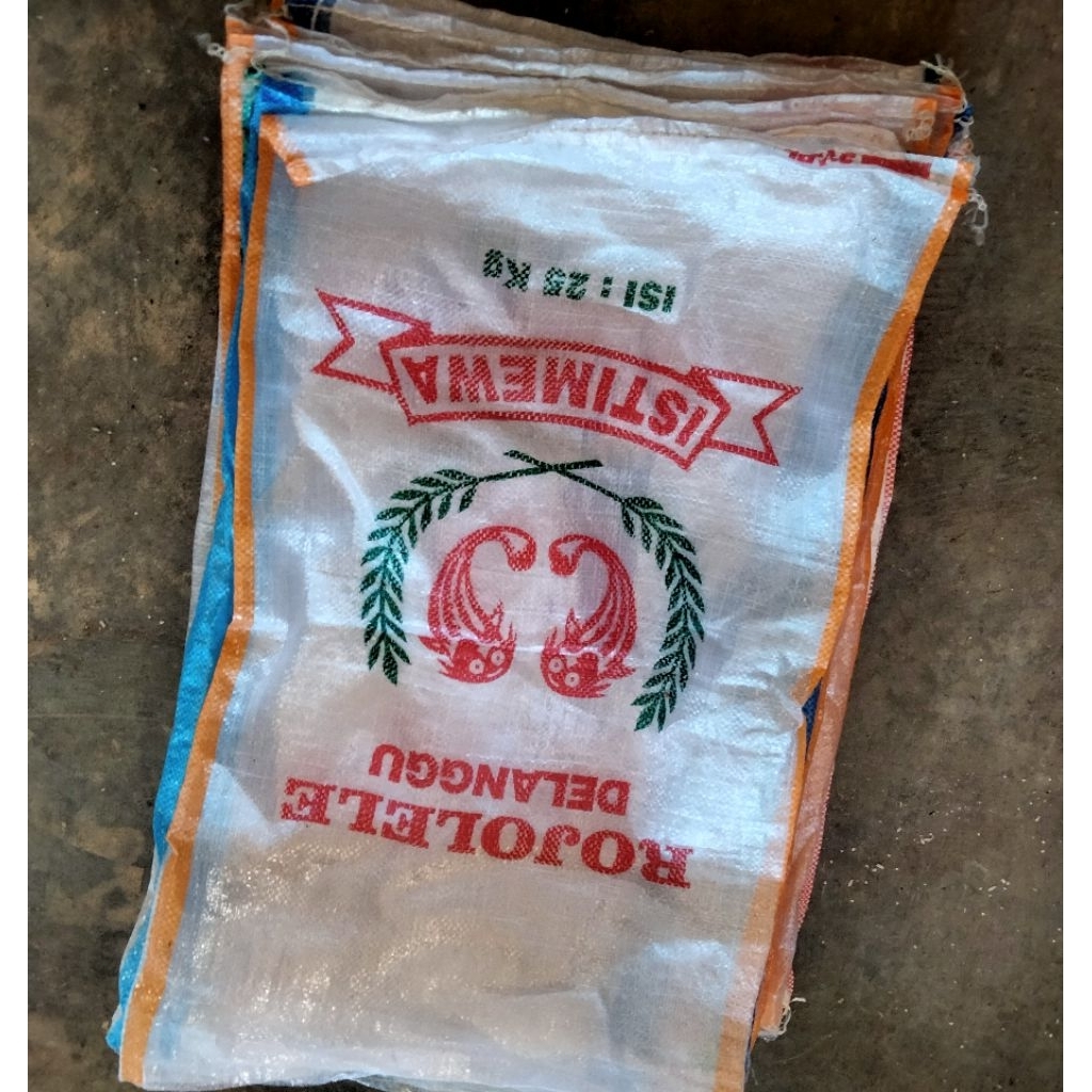 Karung Bekas Beras 25kg
