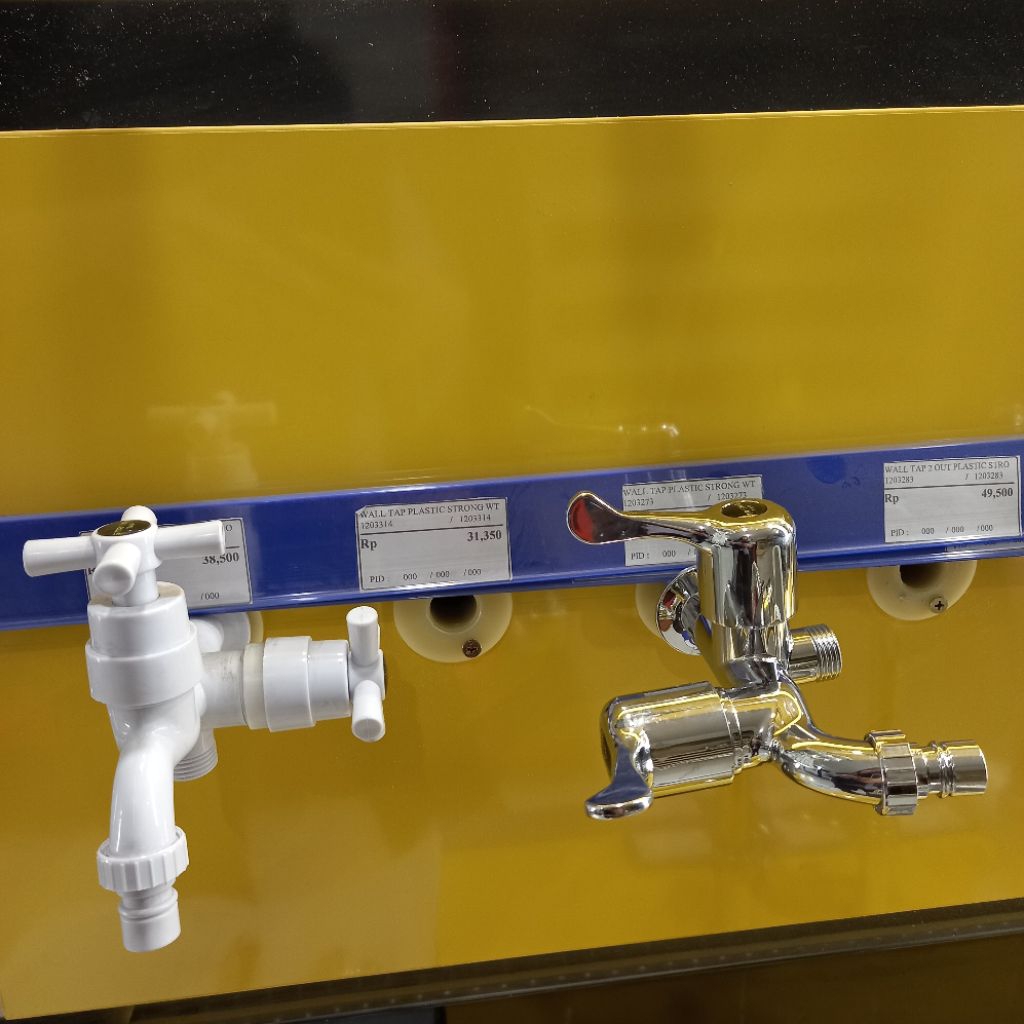 WALL TAP 2 OUT PLASTIC STRONG