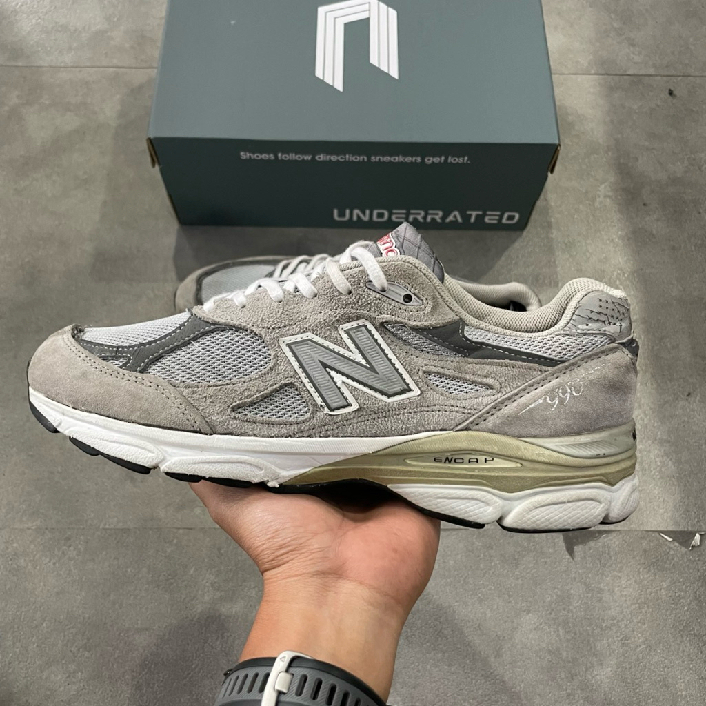 New Balance 990v3 Grey #M1249