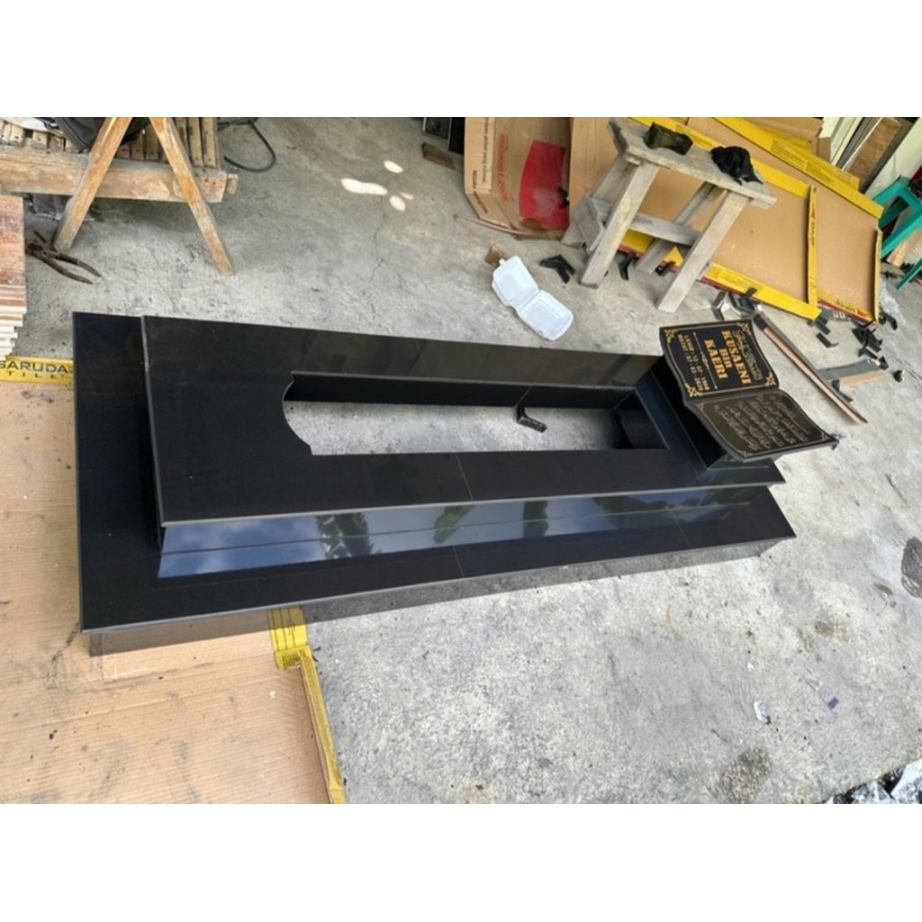 KIJING MAKAM/BATU NISAN DEWASA FULL GRANIT FREE PACKING KAYU Ukuran 60x160