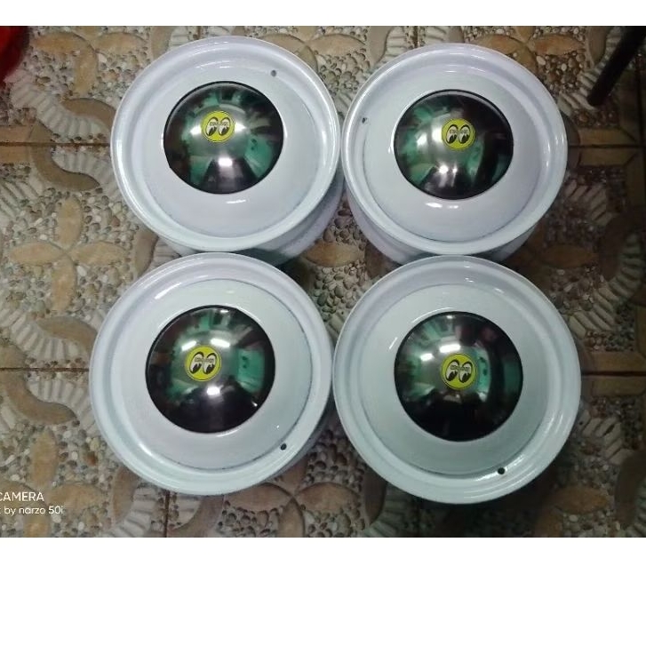 Velg Monoblock R13 plus dop moon stainless pcd 4x114