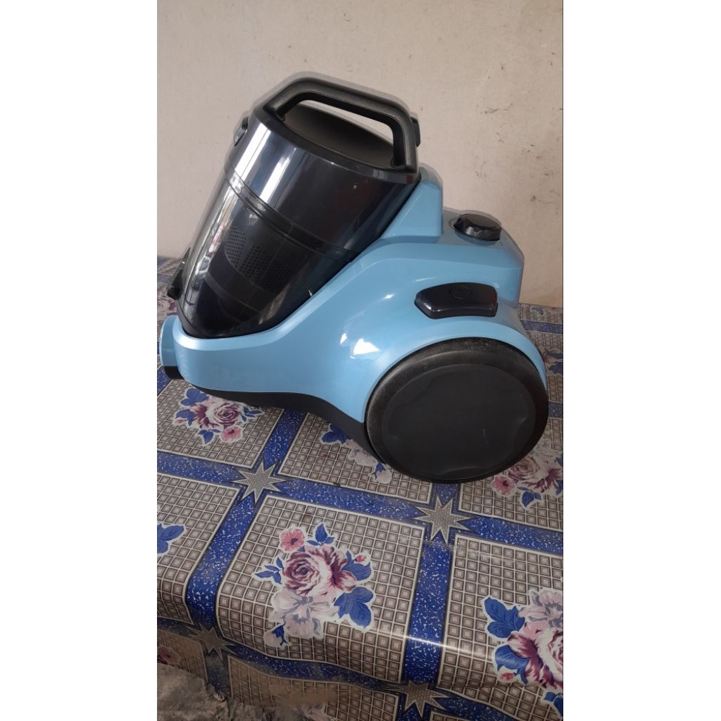 electrolux ec31 vacum cleaner