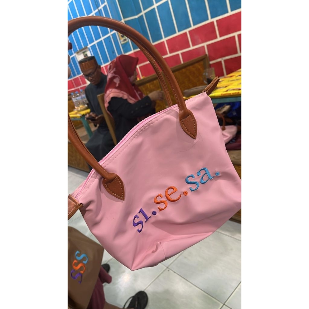Tas Si.Se.Sa WKWK