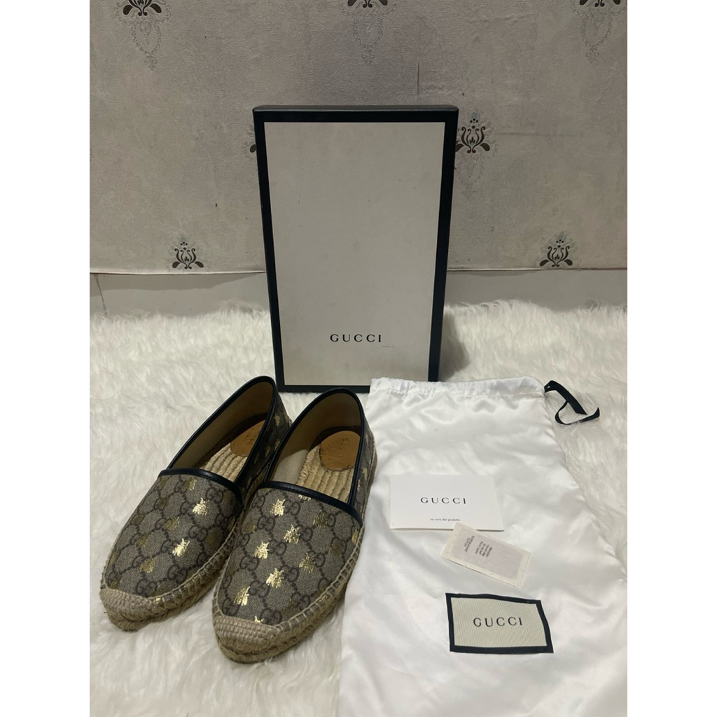 SEPATU GUCCI BEE ESPADRILLES COATED CANVAS