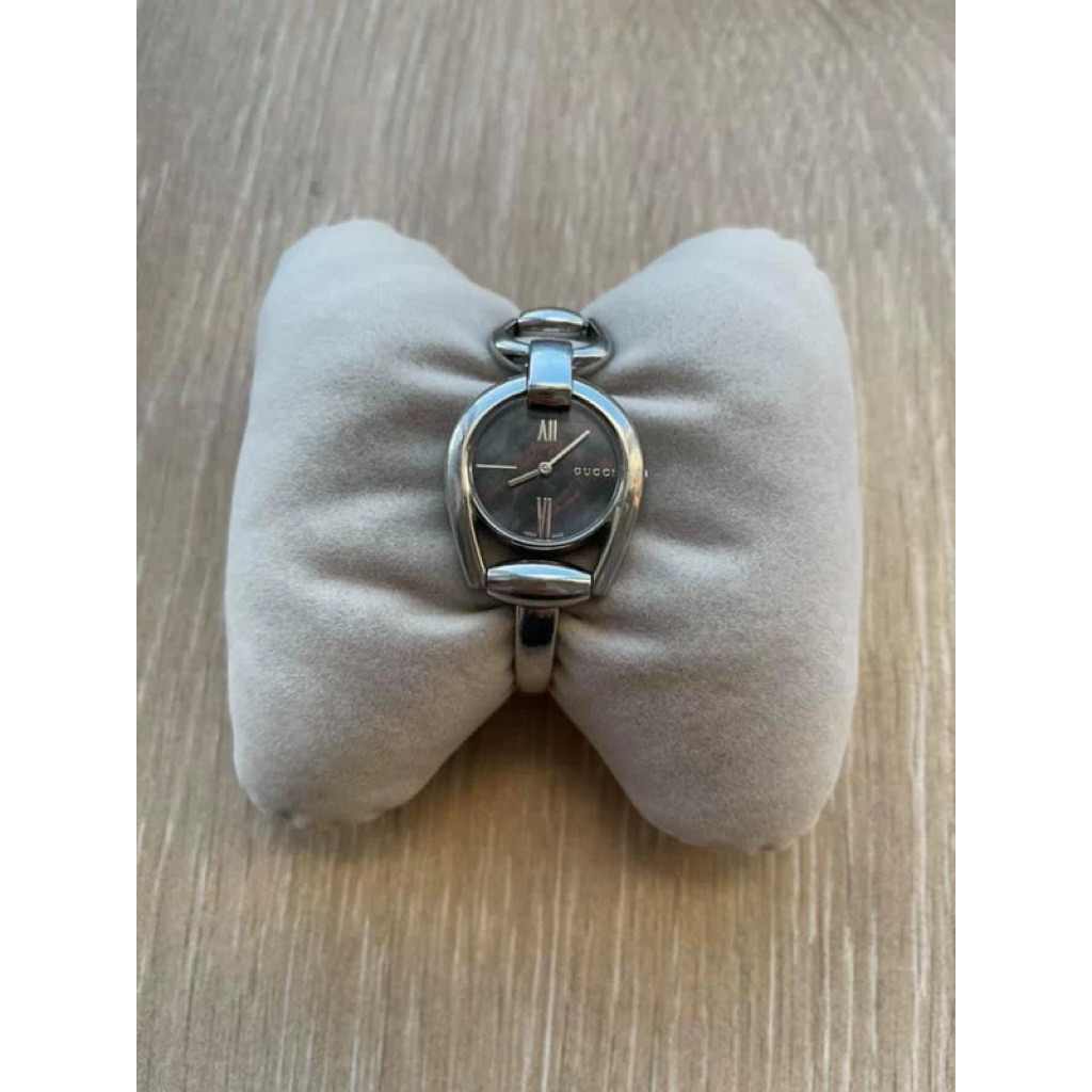 Gucci horsebit watch preloved / gucci second