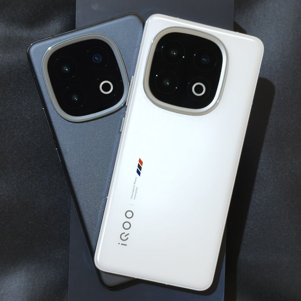 IQOO 13 16/512 | 12/256 Second No Minus Fullset Garansi Resmi Indonesia