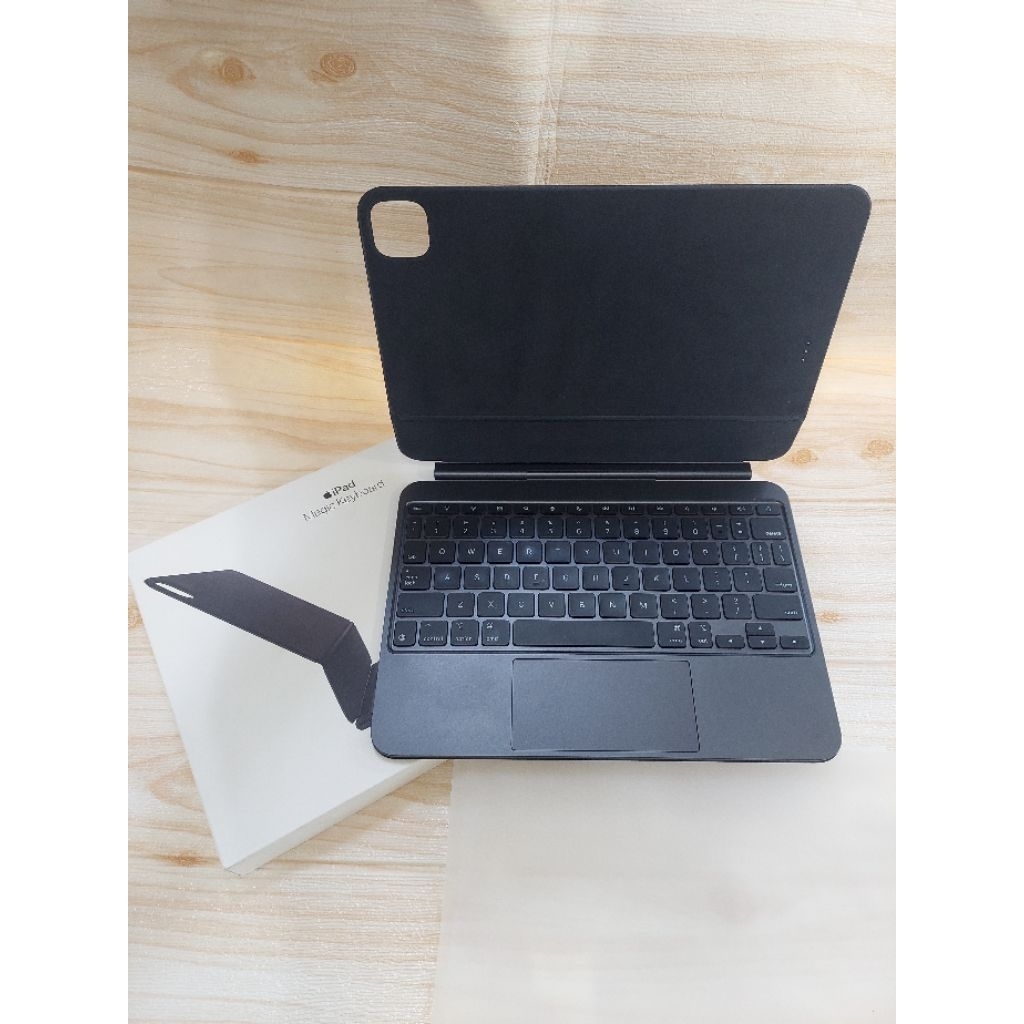 Apple Magickeyboard Ipad Pro M4 11in Second Original Mulus