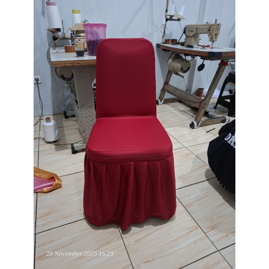 CUCI GUDANG SARUNG KURSI FUTURA KAIN LOTTO TEBAL