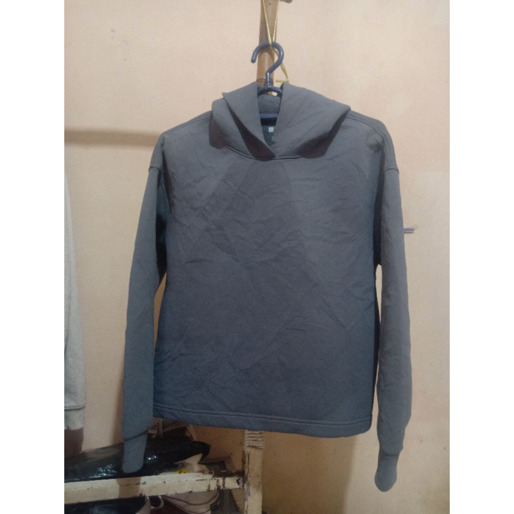 Hodie Uniqlo Scuba