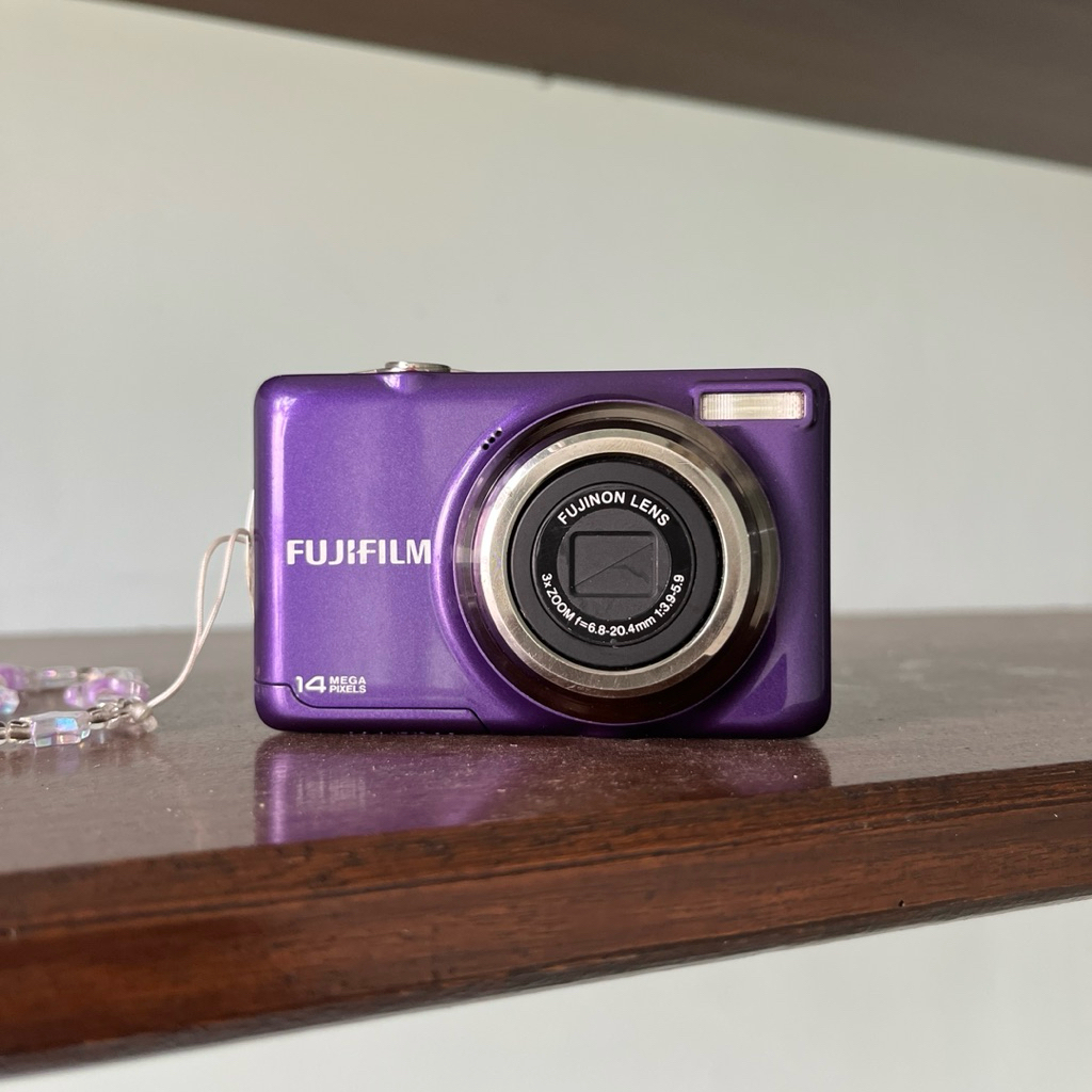 DIGICAM FUJIFILM JV300