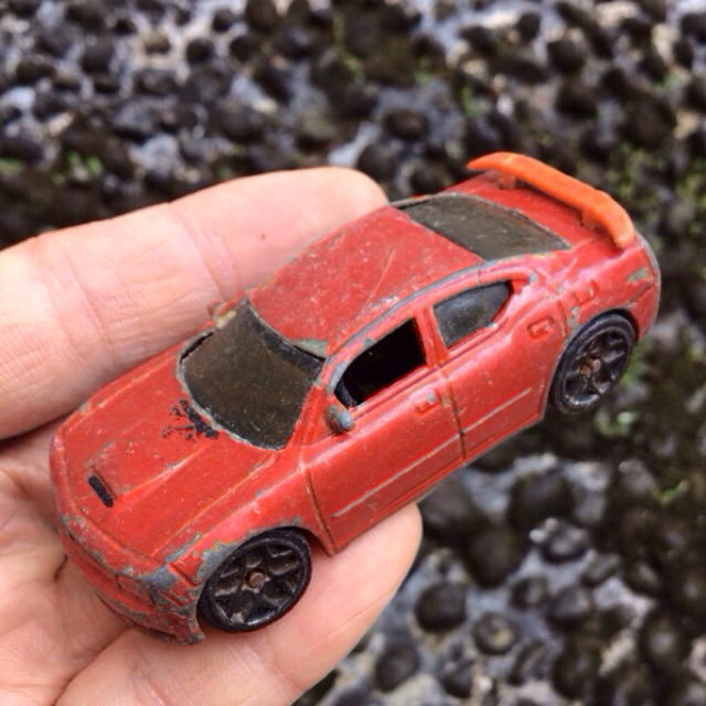 HOT WHEELS DODGE CHARGER SRT8