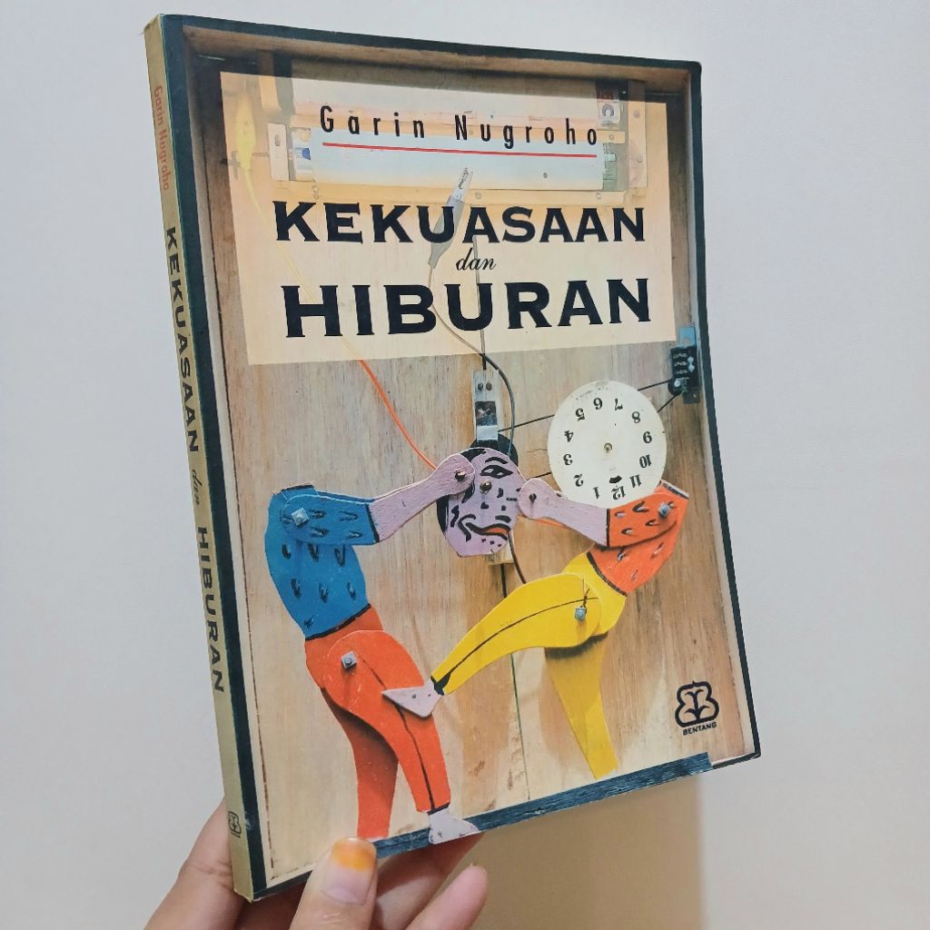 Kekuasaan Dan Hiburan | Garin Nugroho
