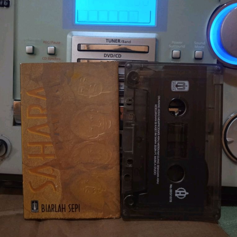 Kaset pita Sahara Biarlah sepi
