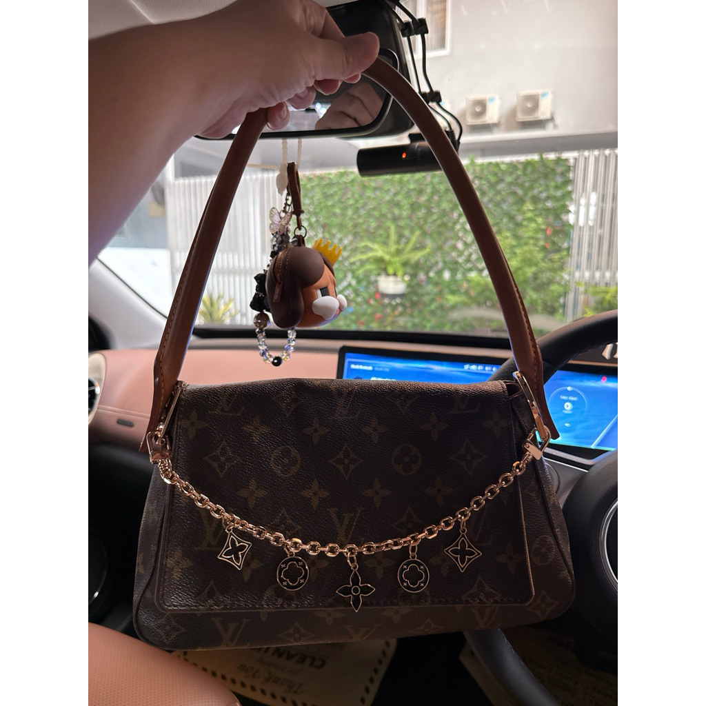 LV bag 2001 classic vintage