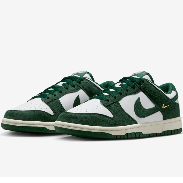 Sepatu Sneakers Wanita Nike Dunk Low George Green IB4417-100 Original