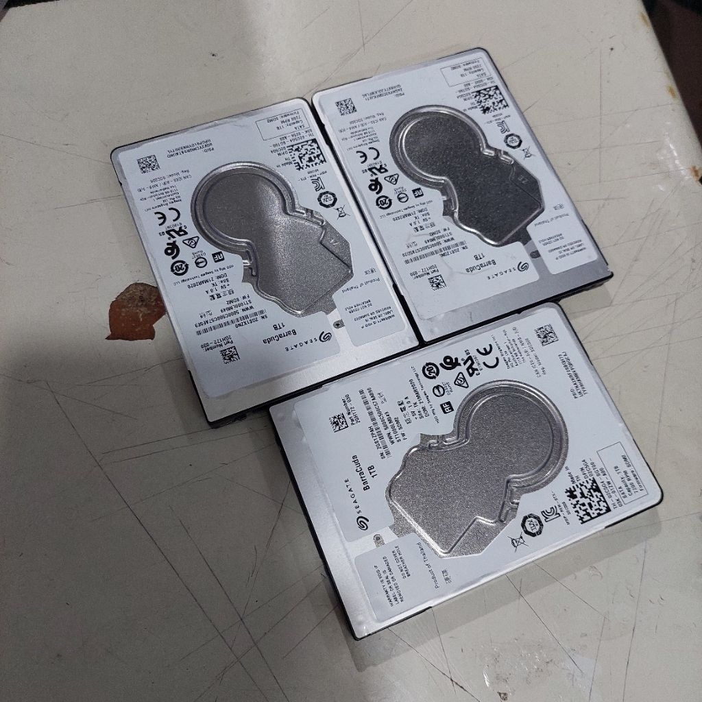 hardisk laptop seagate 1tb slem