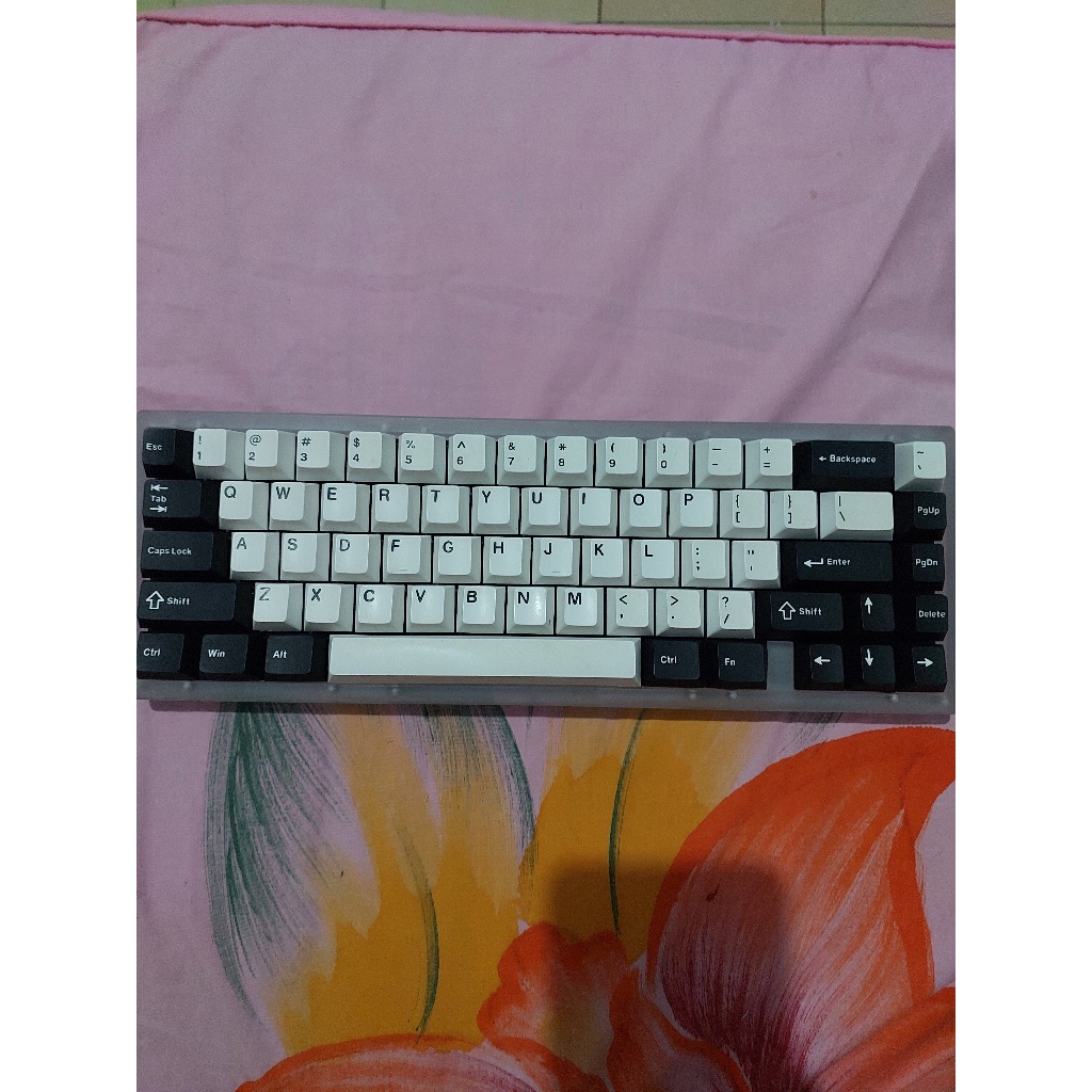 Krush65 polycarbonate case - mechanical keyboard