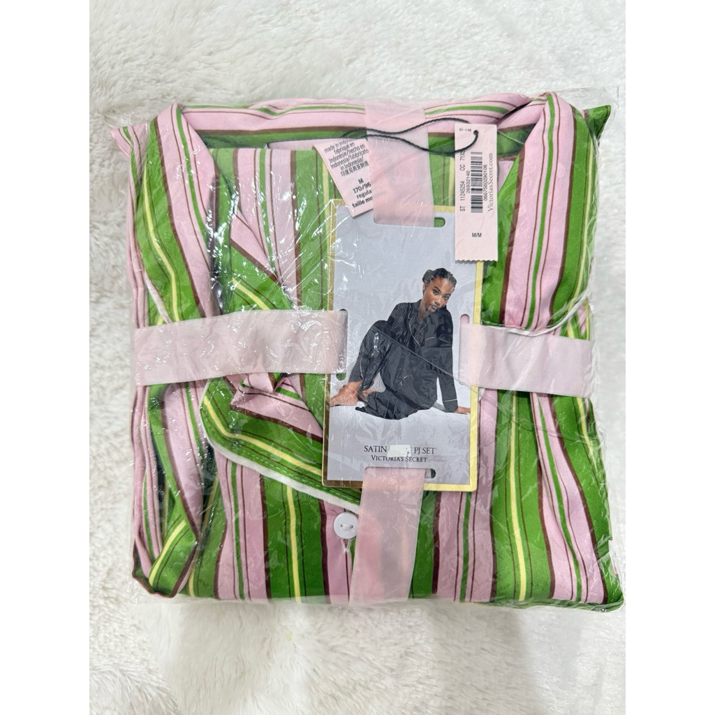 Pajamas Victoria’s Secret Set Baju Tidur Pendek GREEN PINK (Size M) - ORIGINAL