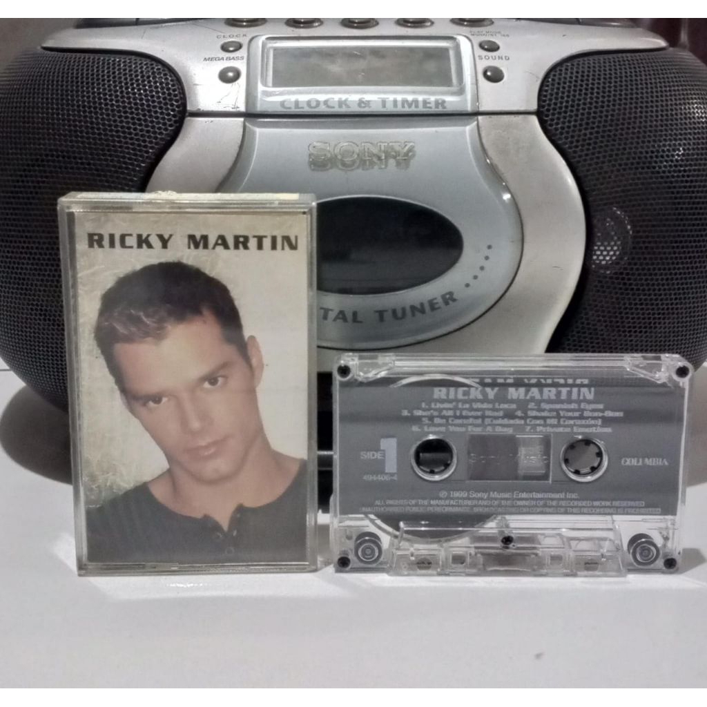 Kaset Pita Ricky Martin