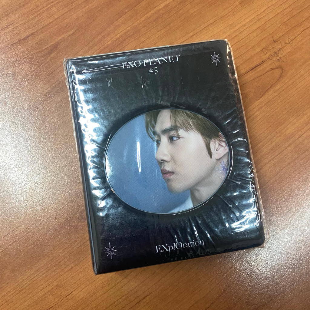 WTS Official Collect Book Photocard Sealed EXO Planet 5 Suho Ver.