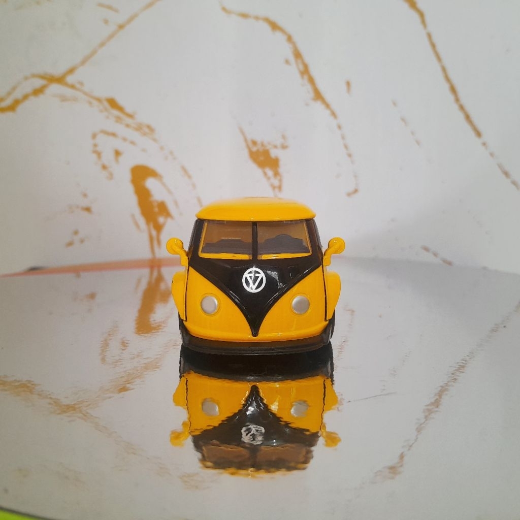 diecast miniatur mobilan vw combi T1 Pick Up 1:43 bekas