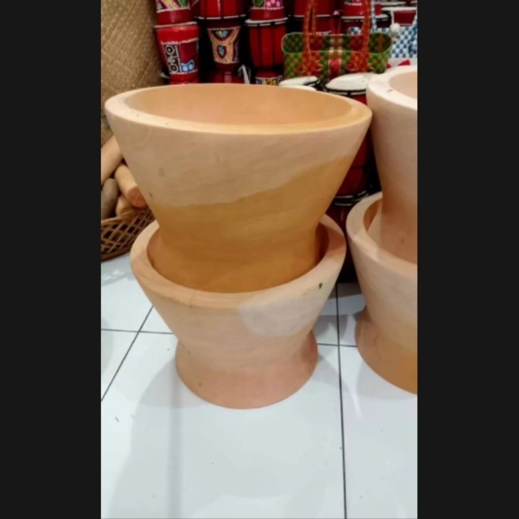 Lulumpang Dulang Kayu Mahoni Ukuran 34cm