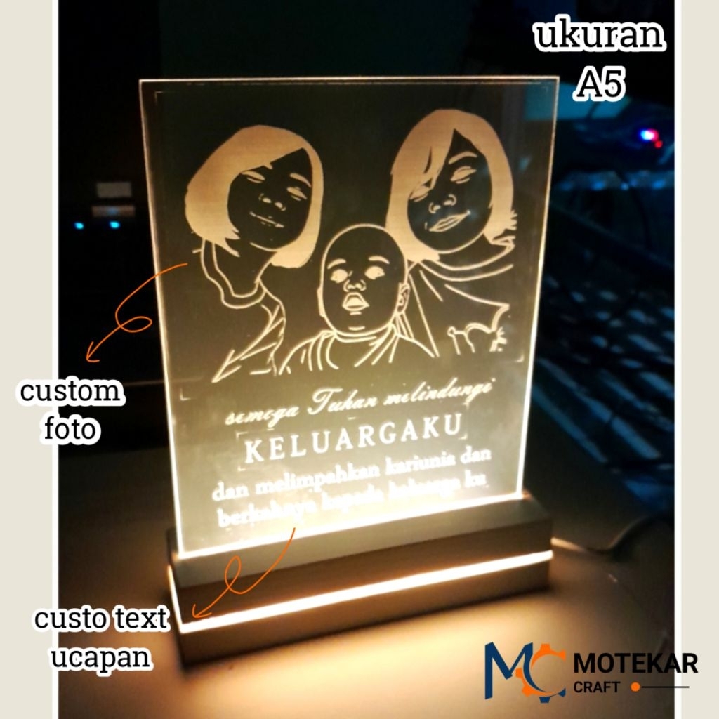 Lampu Tidur Foto Custom Akrilik Gift Hampers LED Aesthetic Stand Kayu Kabel USB dengan Custom Text U