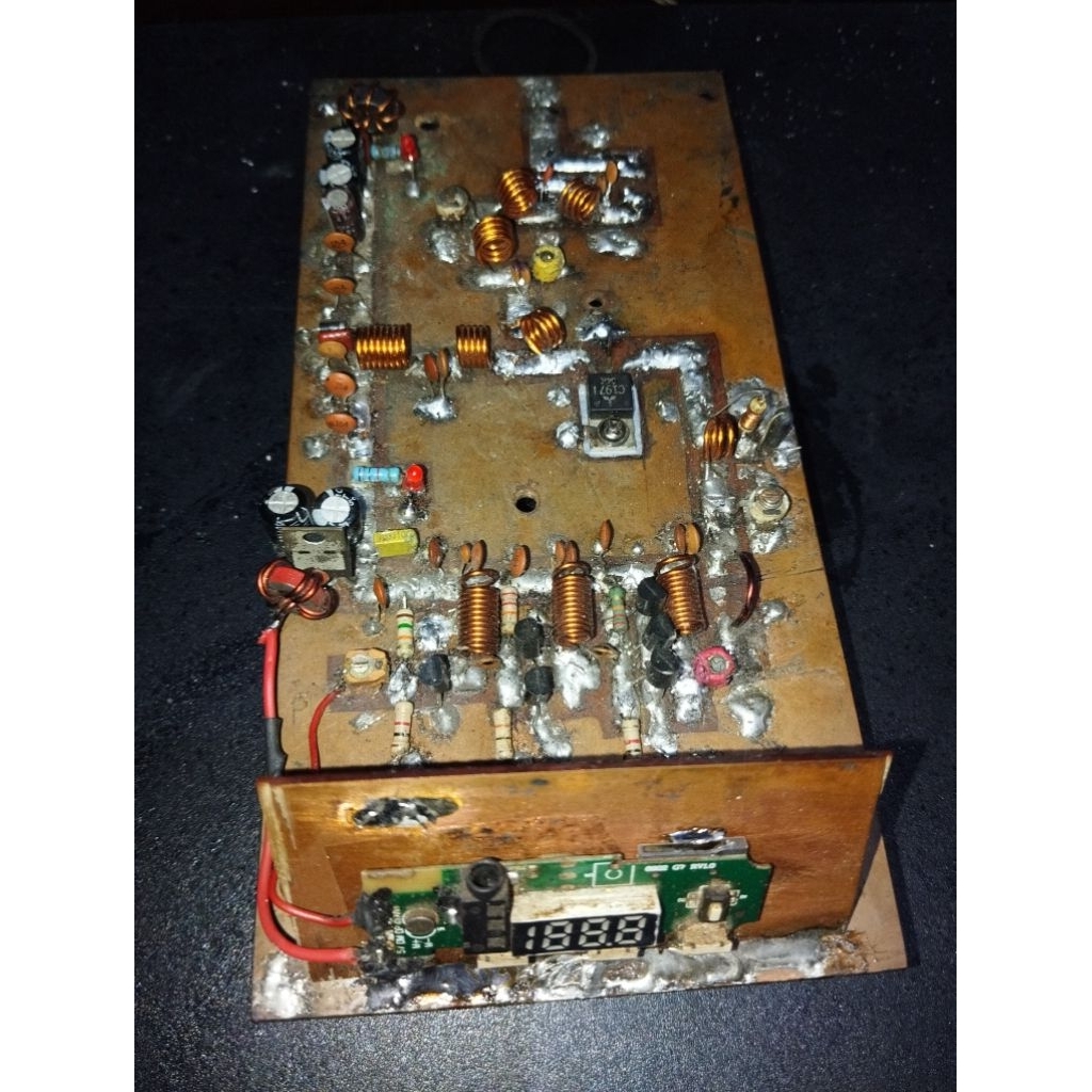 PEMANCAR FM PLL 5-7 WAT SETEREO 88-108 MHZ BLUTUT SIAP PAKAI