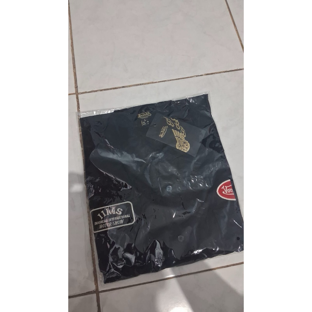 Baju Von Dutch edisi IIMS ukuran L