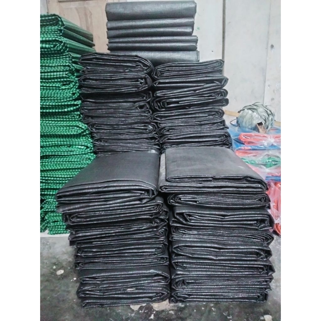 TERPAL HAMPARAN HITAM 2 X 4 TEBAL