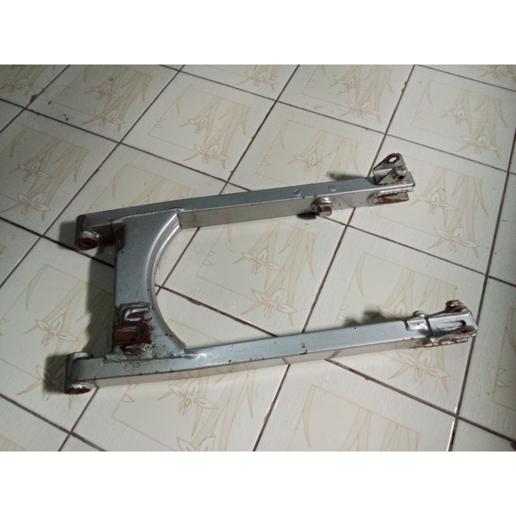 Swing arm Megapro hiu new Primus gl pro original