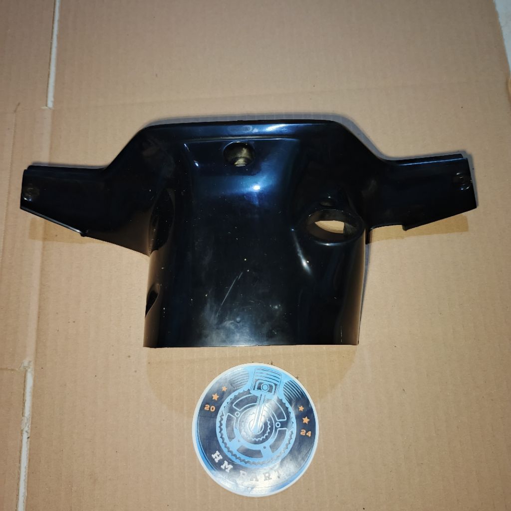 Cover Batok Kepala Belakang Stang Yamaha V80 Excellent Original Hitam