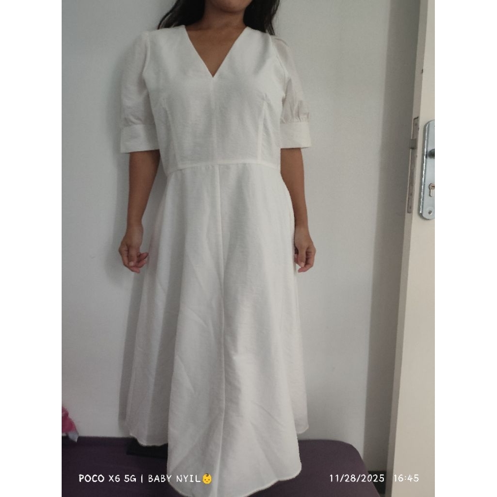 Dress Love Bonito Size XL White