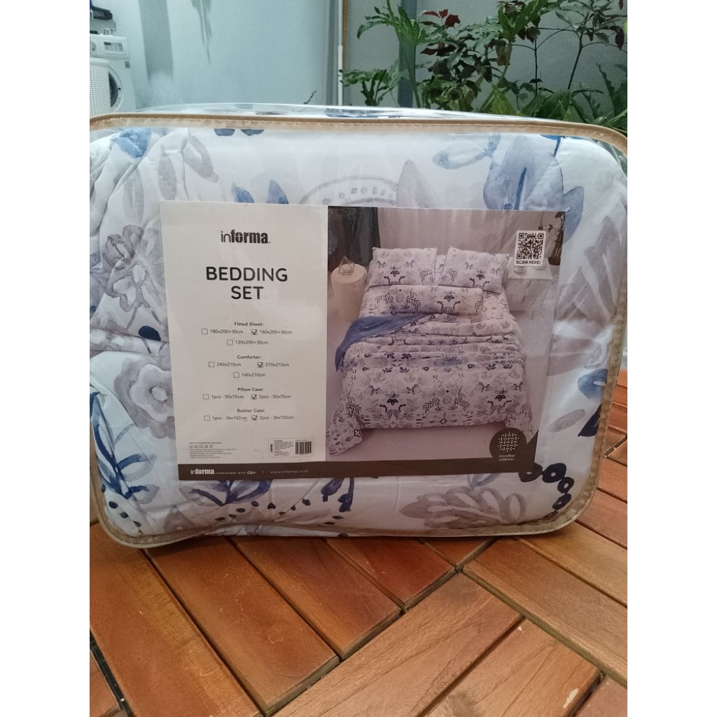 INFORMA  BEDDING SET Microfiber (Sprei SET dan Bedcover)/PROMO 60%