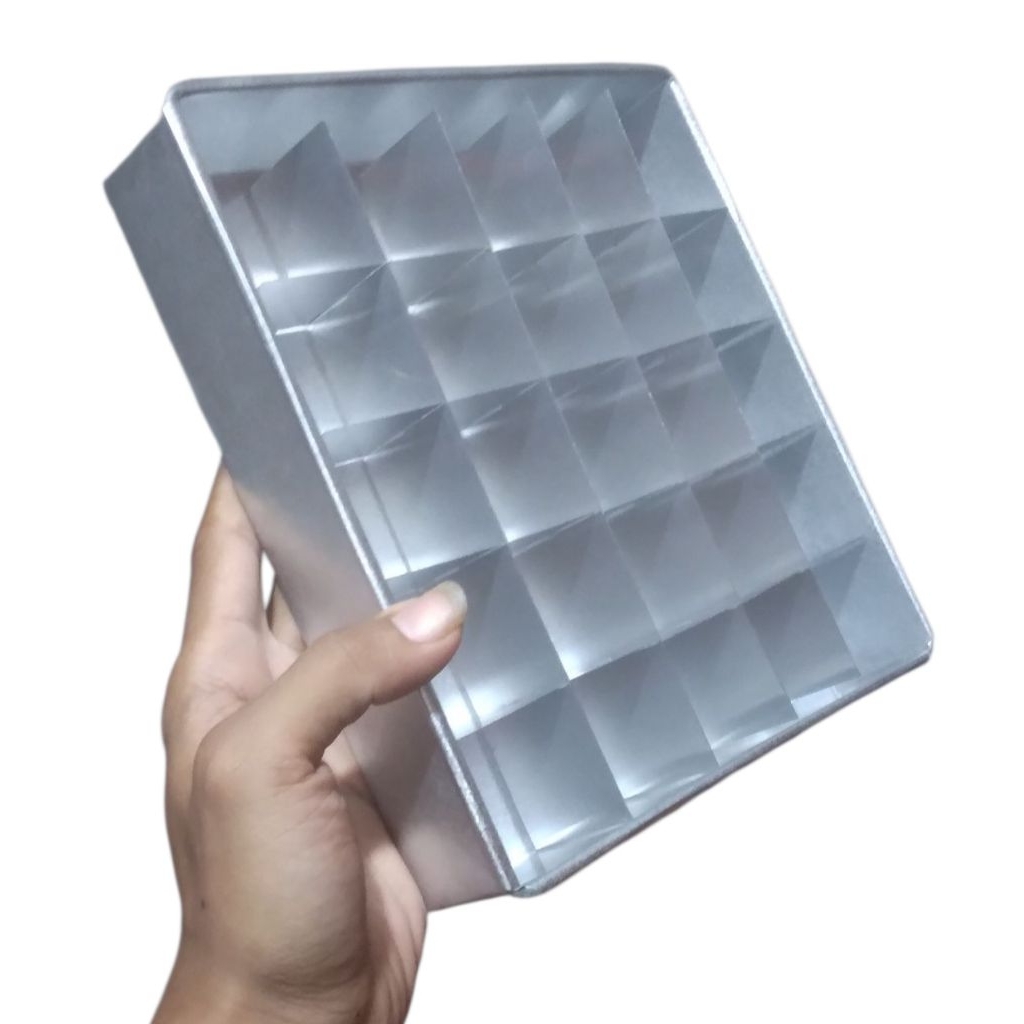 Loyang Dan Sekat Loyang Kue Brownies Sekat Ukuran 20x20 22x22 25x25 Cm Lubang 25 Bahan Galvalum Anti