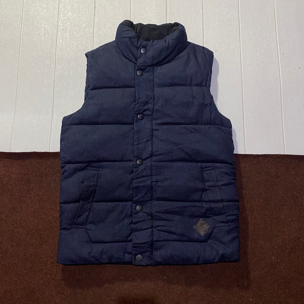 vest puffer hangten size M