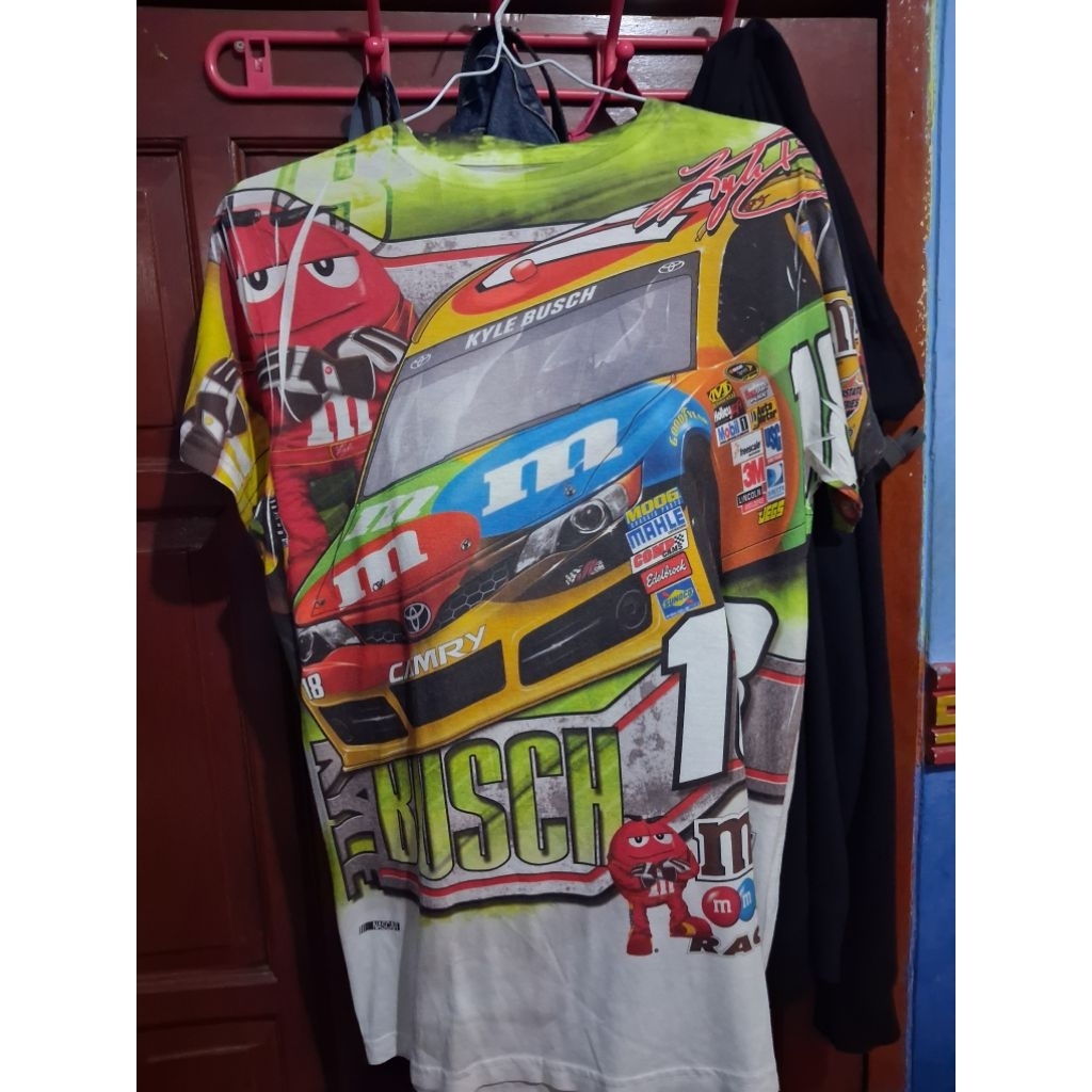 nascar M&M size M