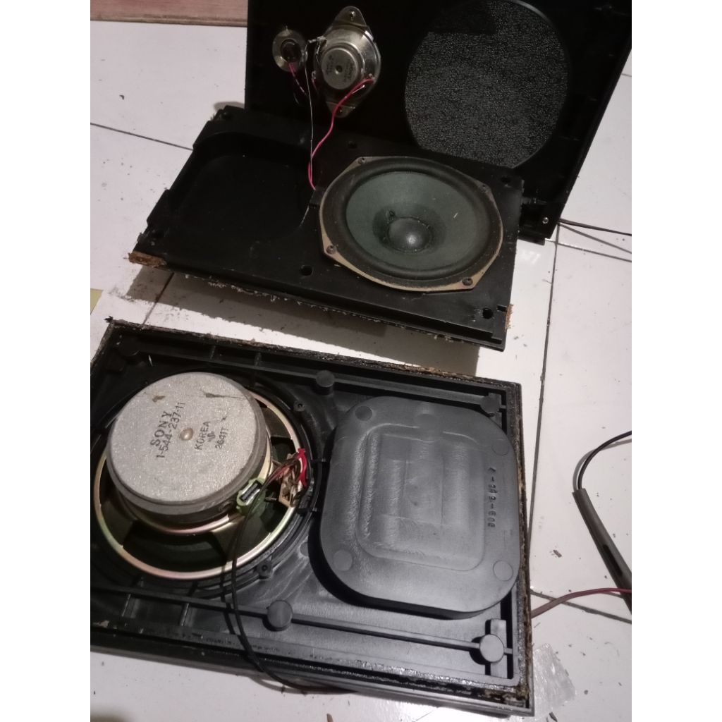 SECOND-----Sepasng Speaker woofer Sony  5 inch + Tweter