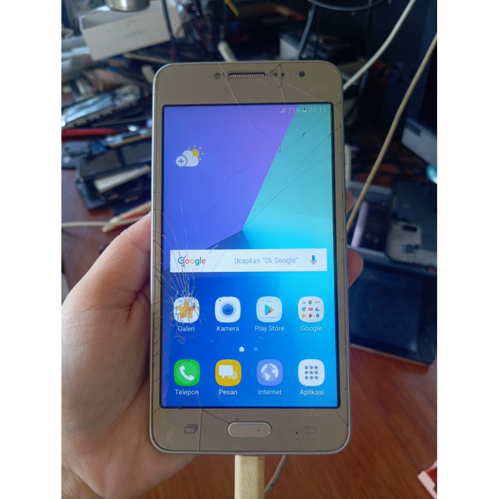 HP SAMSUNG J2 PRIME+Touchscreen baru