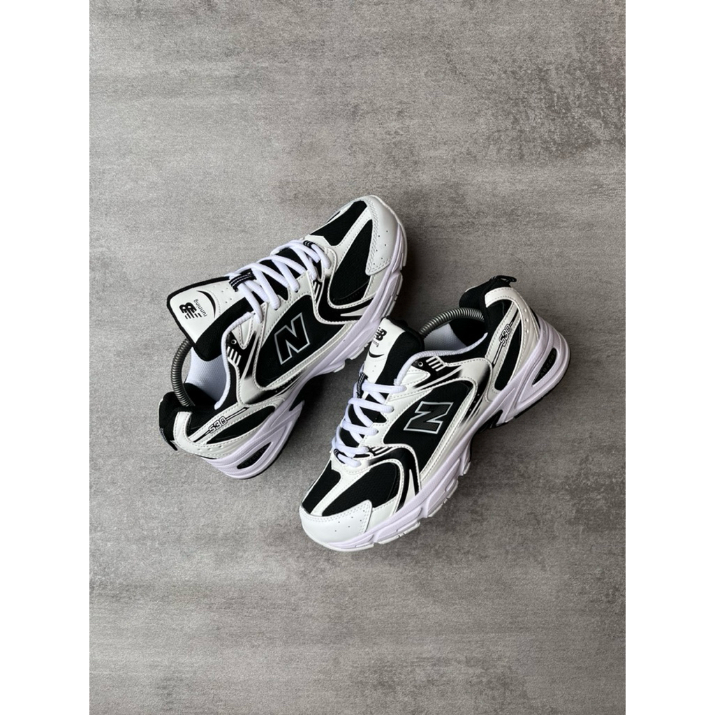 NEW BALANCE 530 BLACK WHITE