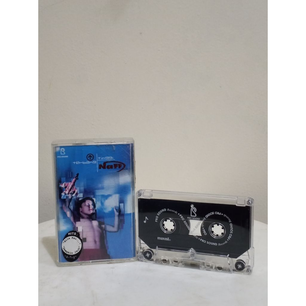 Kaset Pita - NAFF - Terbang Tinggi