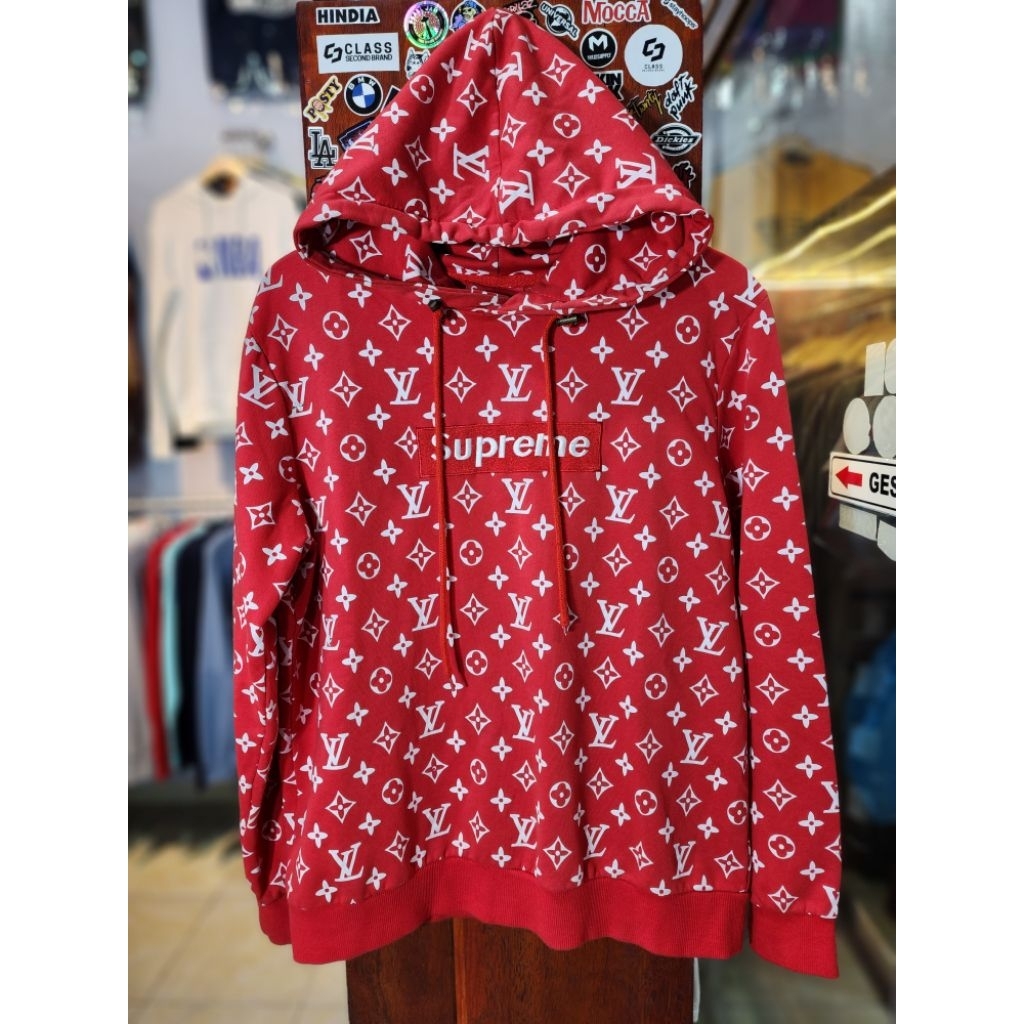 hoodie supr*m* x Lou*s vuitt*n