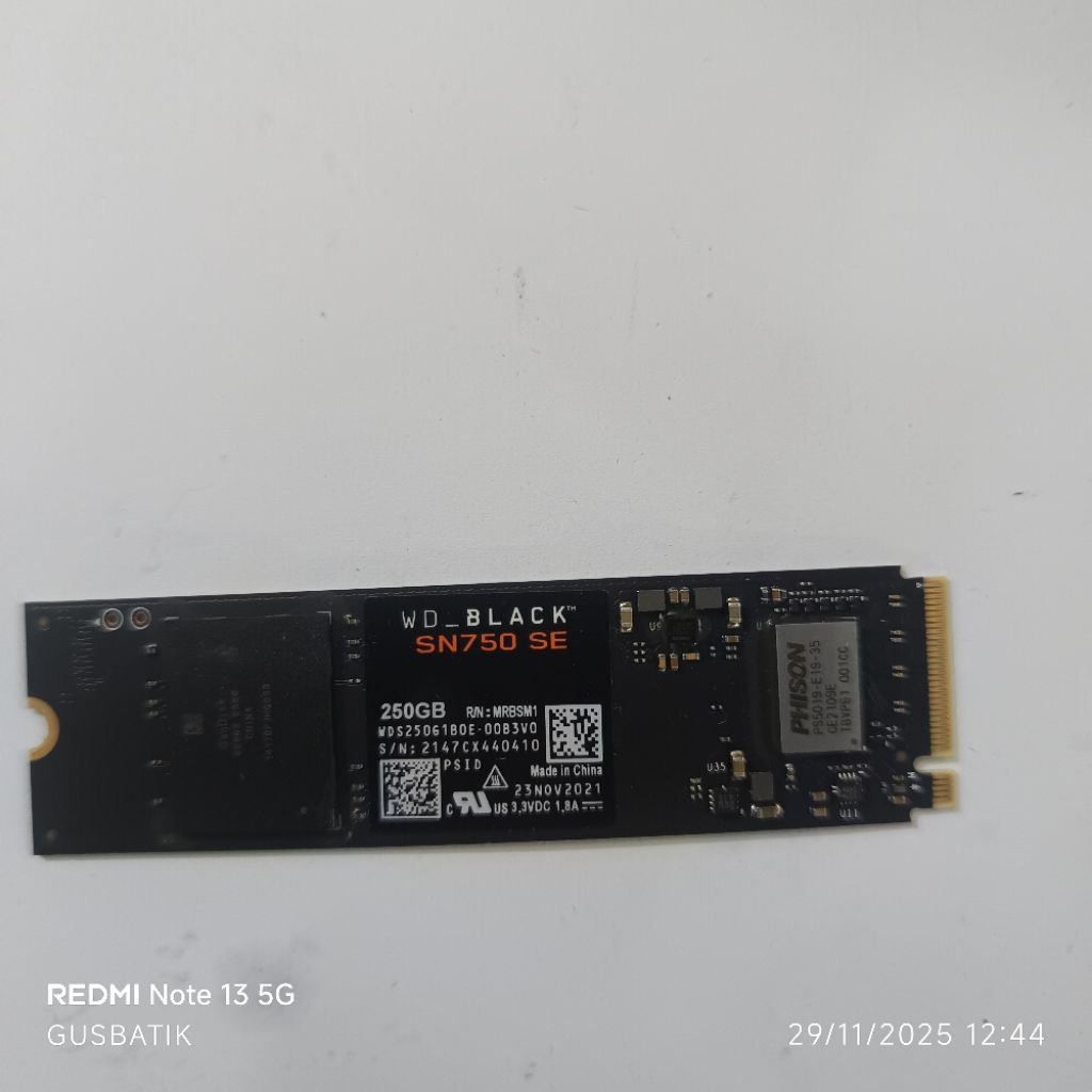 ssd m.2 nvme 2280 wd black sn770 sn 770 750SE 750 SE 250GB second original.