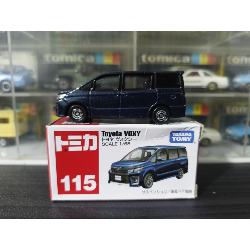 Tomica No 115 Toyota Voxy