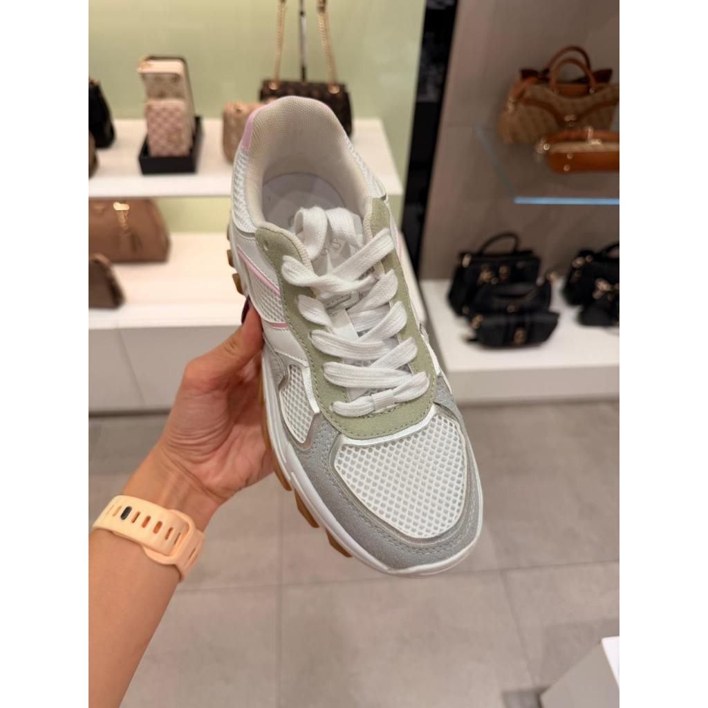 Sepatu sneakers wanita seri ROMEO Guess 100% original store