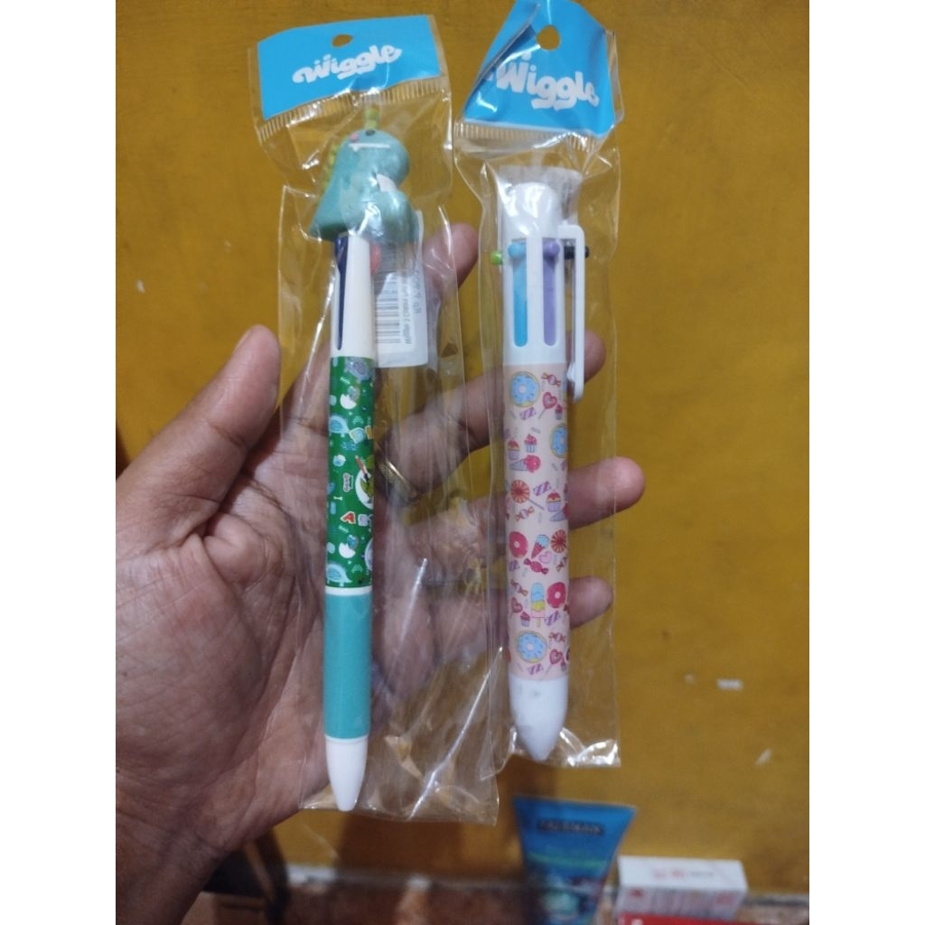 wiggle pulpen 3 dan 6 warna