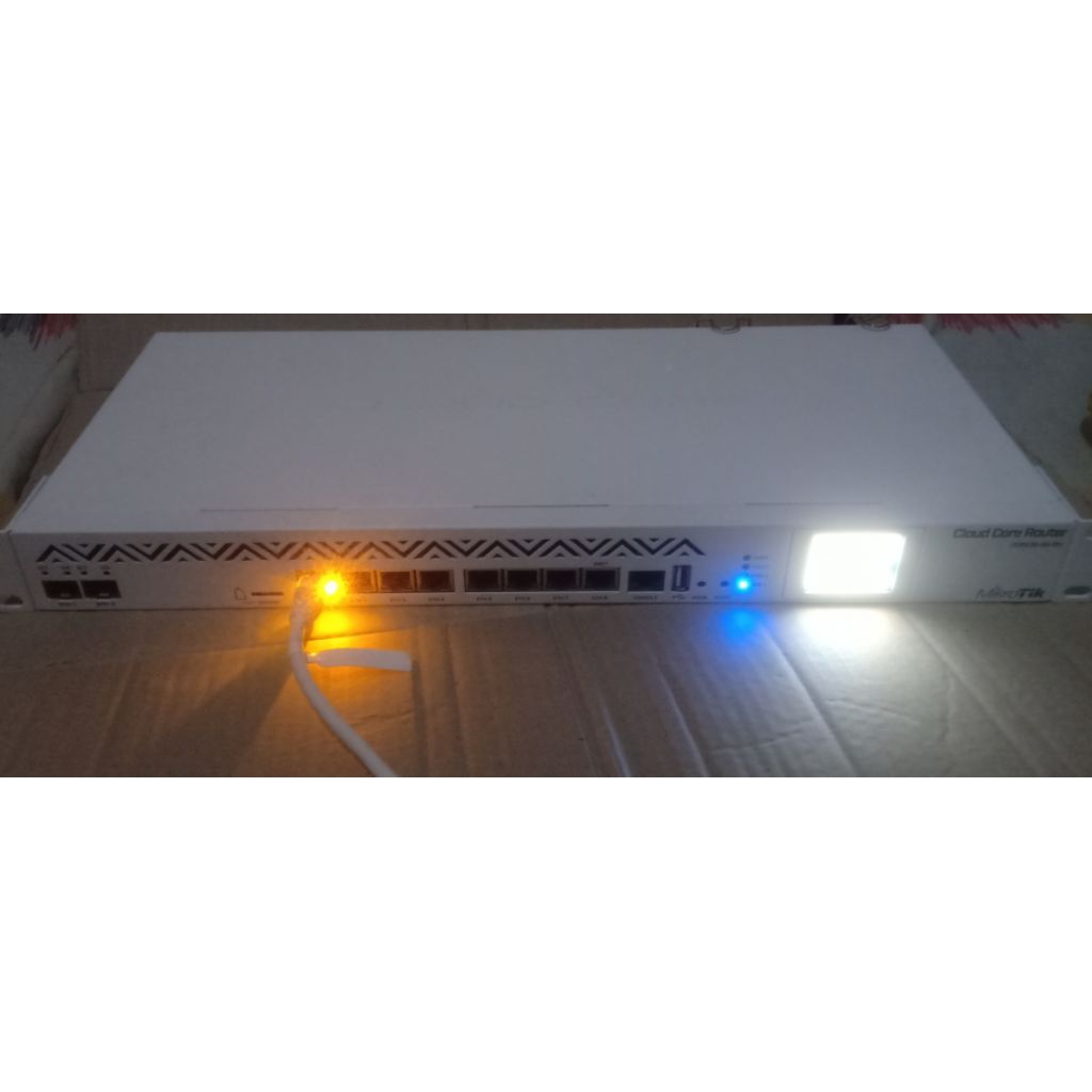 CCR 1036-12G-4S+ bekas