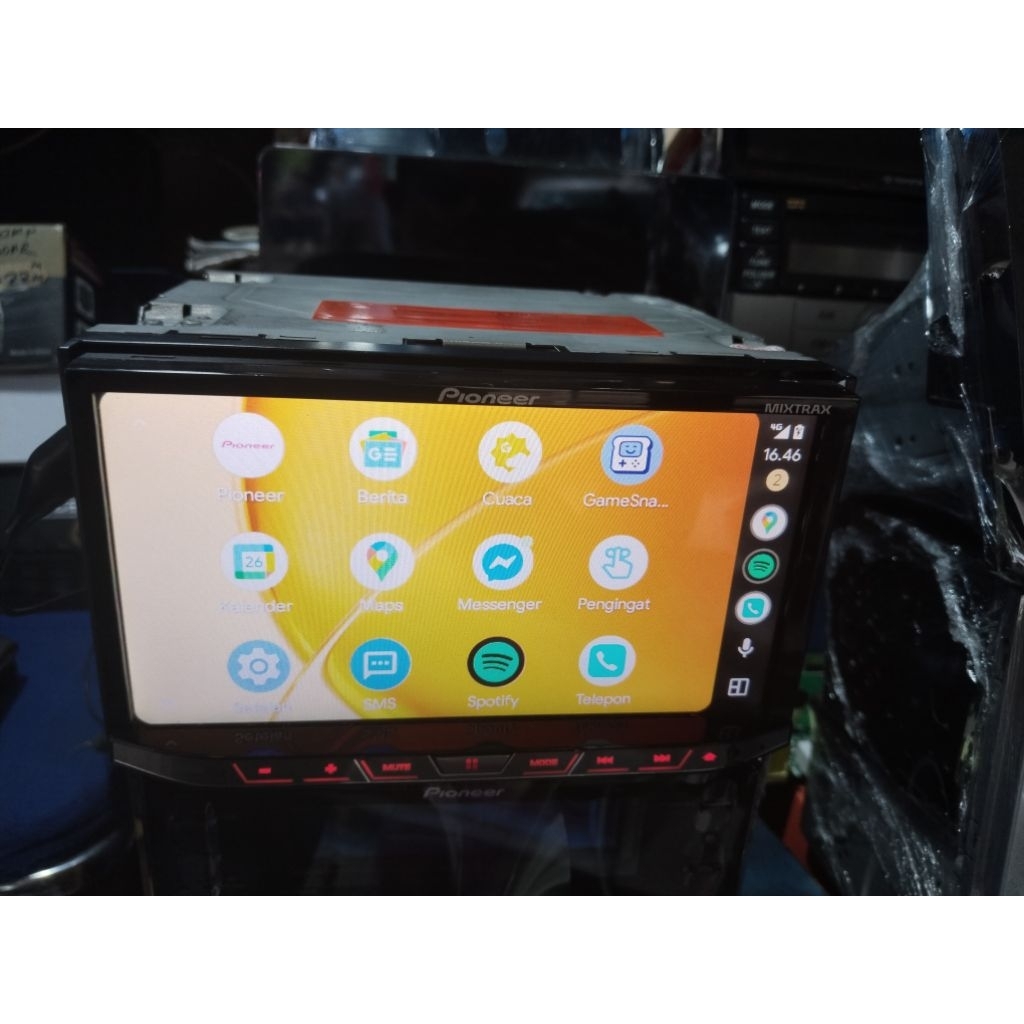 Double Din Pioneer AVH-X8850BT Support Wired Carplay Dan Android Auto